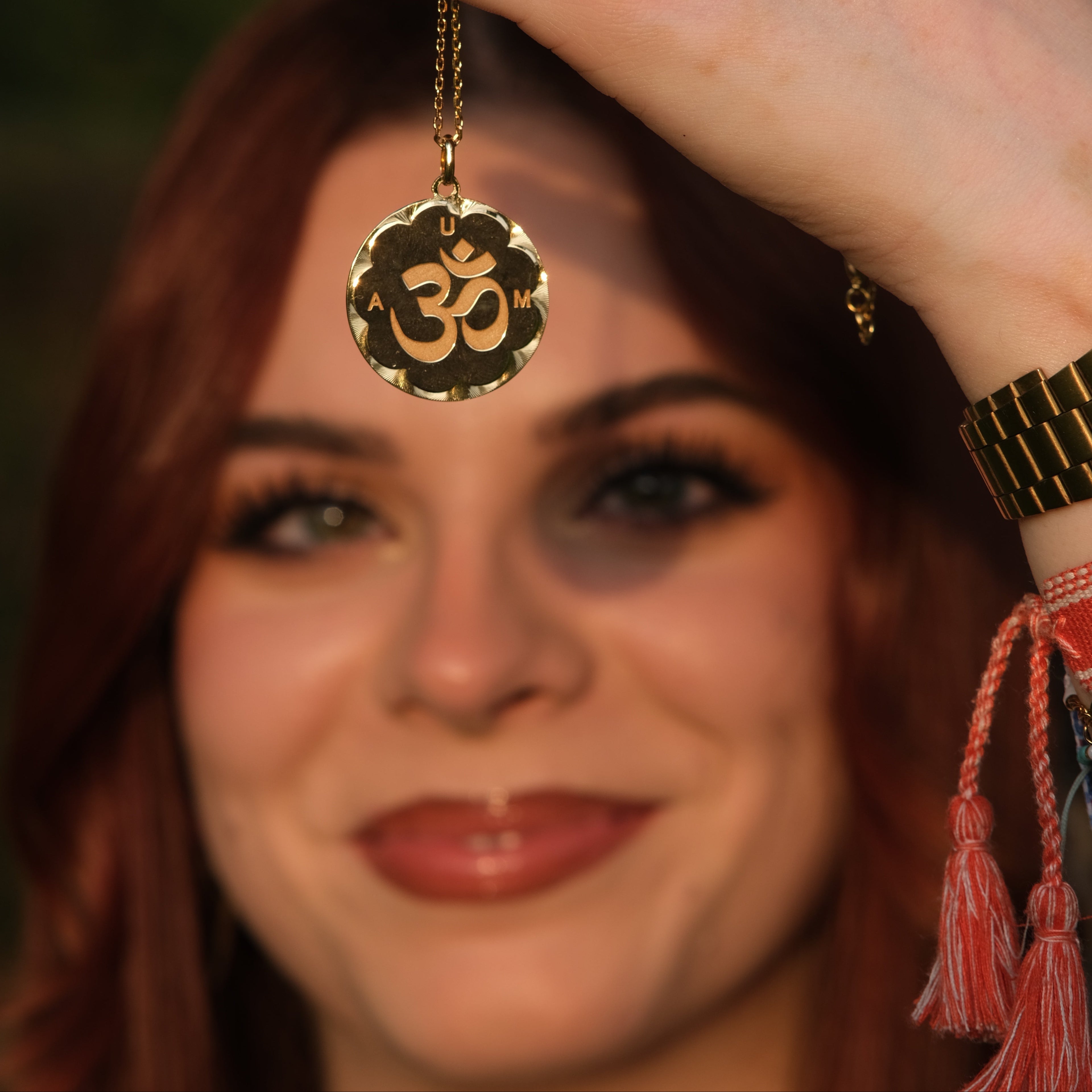 Collana Om - Aum Dorato