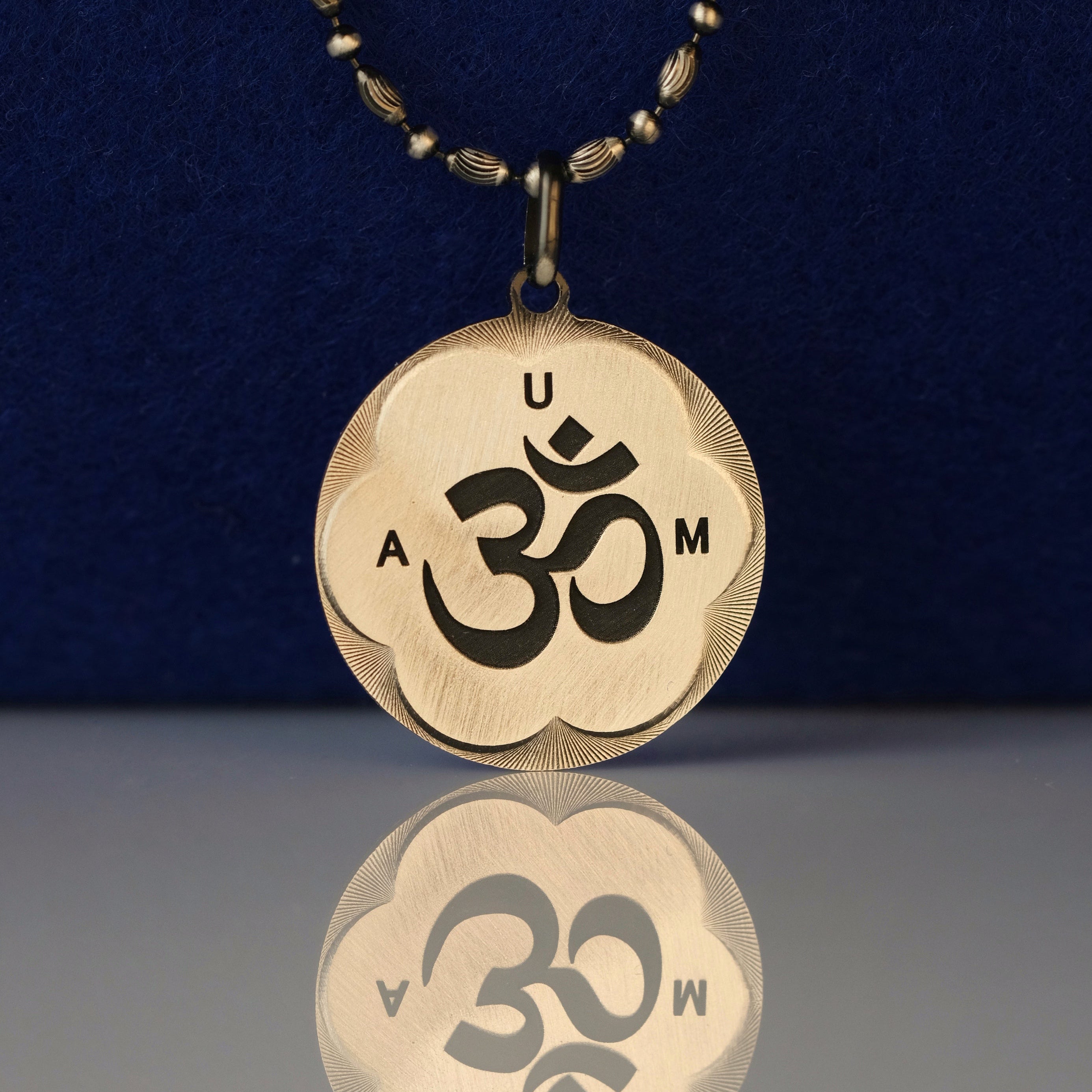 Collana Om - Aum Argento