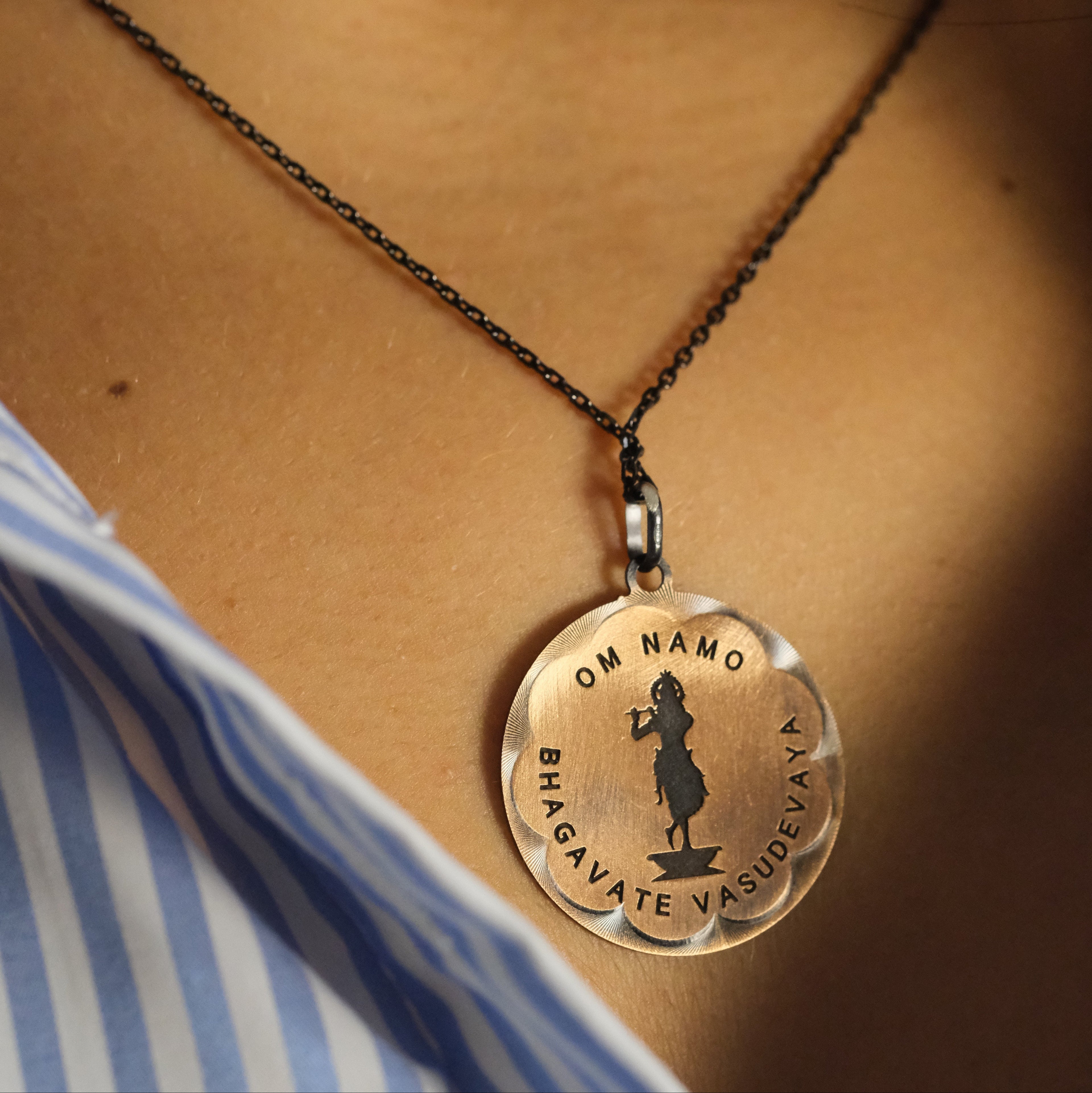 Collana Vasudeva - Ramato