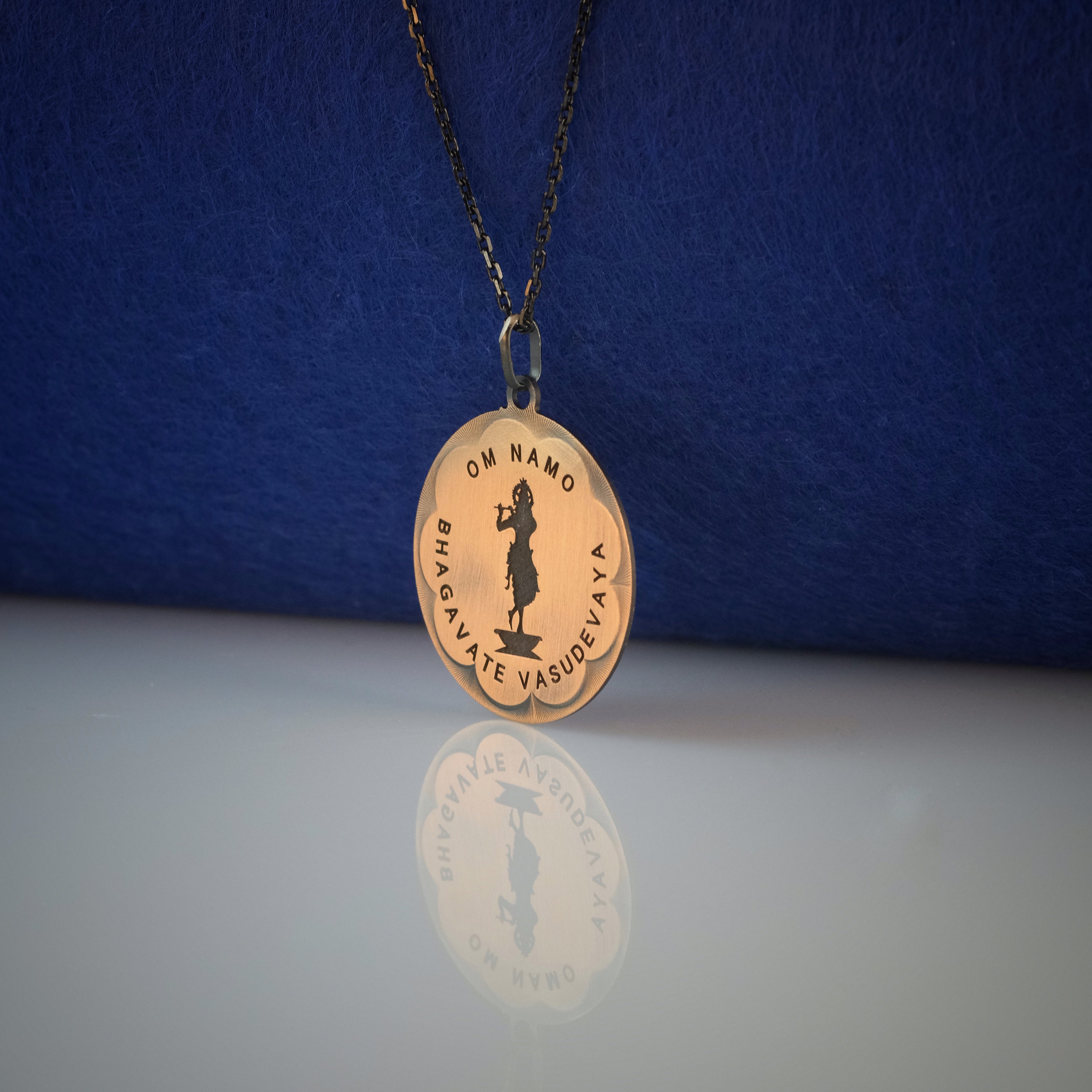 Collana Vasudeva - Ramato