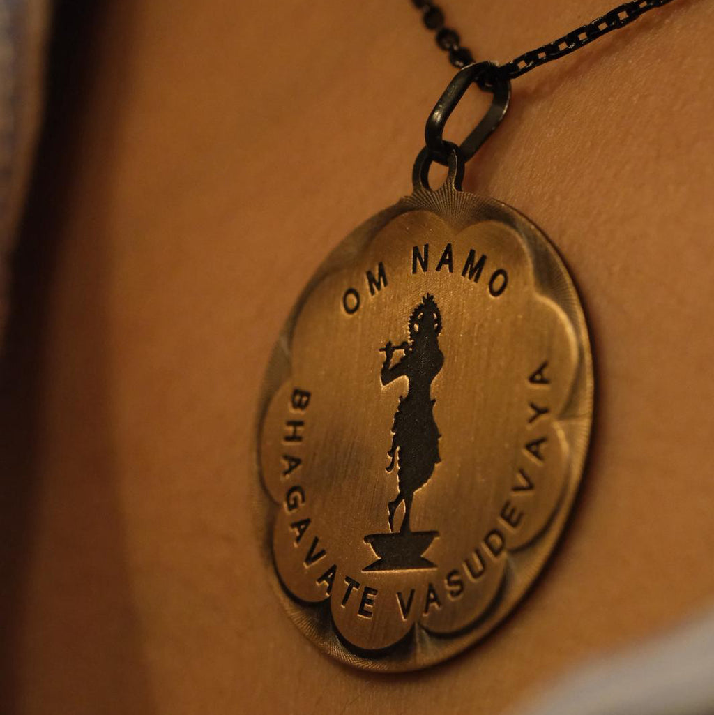 Collana Vasudeva - Ramato